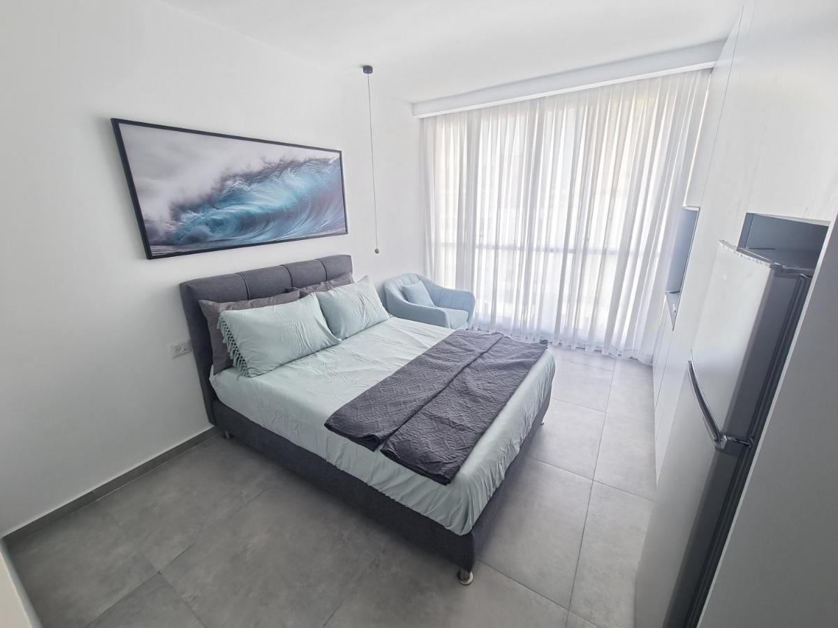 חוויה בכיכר Apartment Netanya Exterior photo